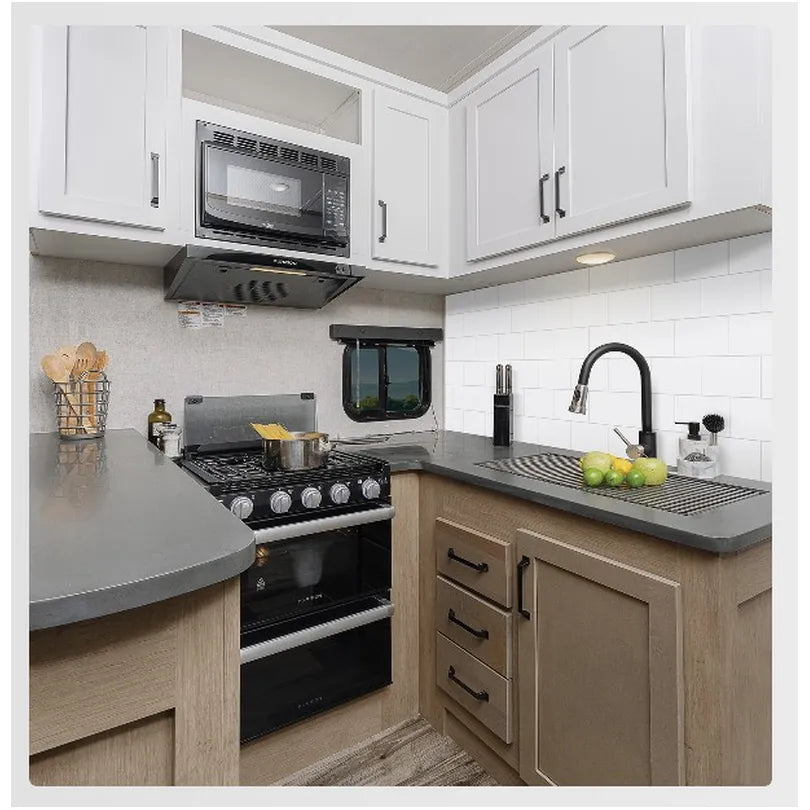 GENESIS PRODUCTS Backsplash 18X24 -white Subway - 494029