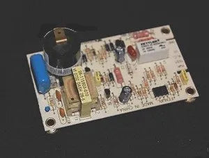 SUBURBAN MANUFACTURING CO Control Board F/suburban White.h. - 520814
